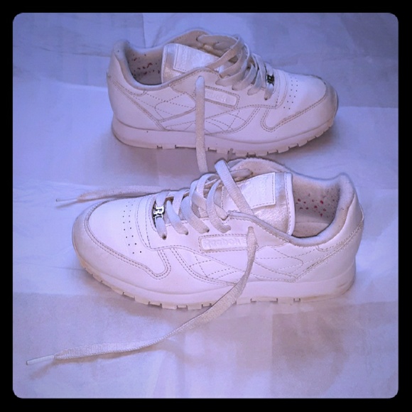 size 2 reebok classics